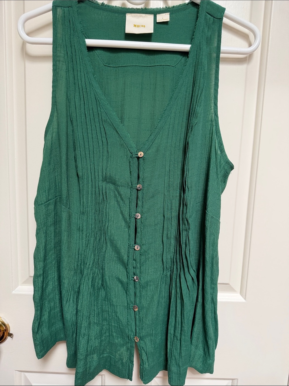 Maeve Anthropologie sz L Green pleated button-front tank sleeveless top